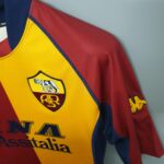 maglia roma 2001 dettaglio laterale maglia roma 2001 dettaglio spalla
