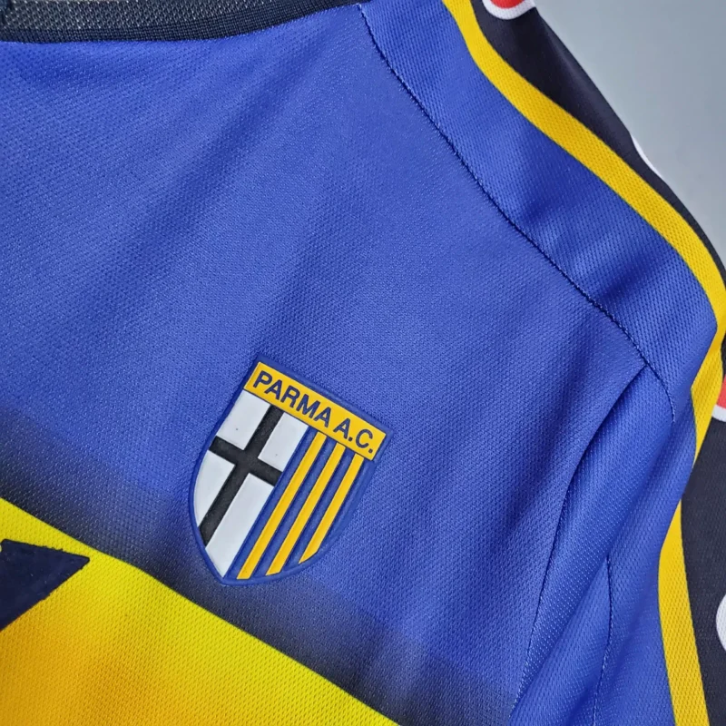 Parma Home 2001-dettaglio logo Ac Parma