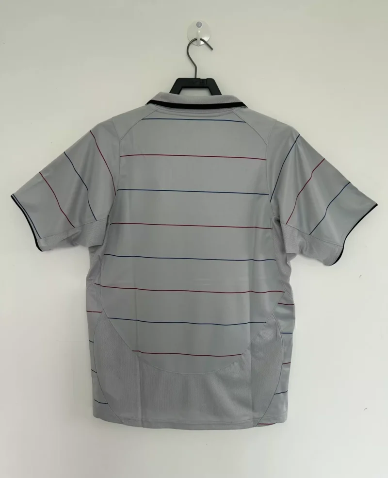 barcelona 2003-away-kit from, behind