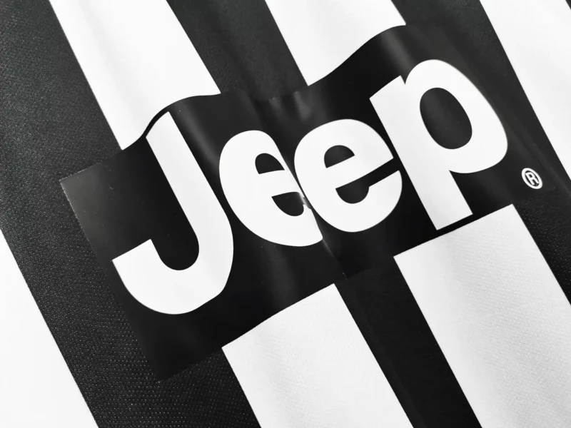 maglia Juventus 2014-2015 sponsor Jeep