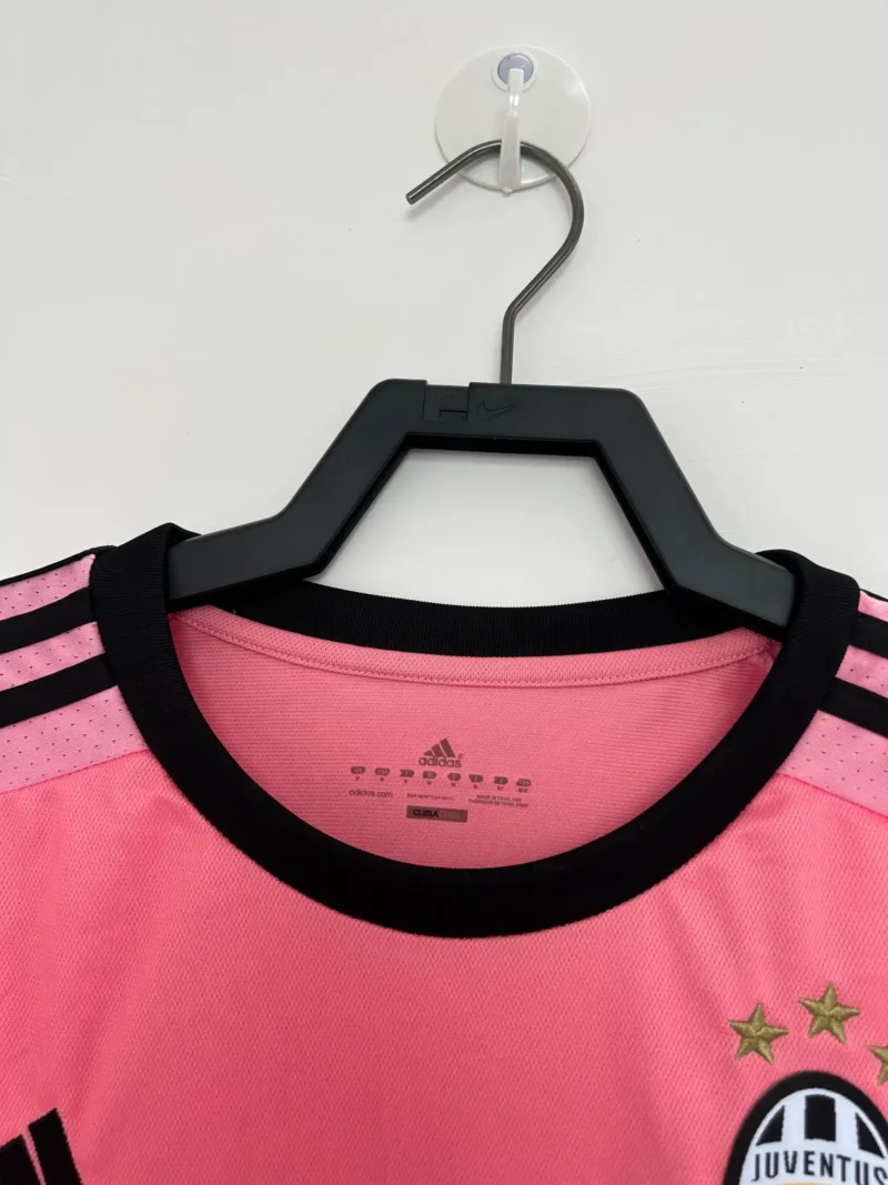 maglia juventus 2015/16 adidas dettaglio colletto 2