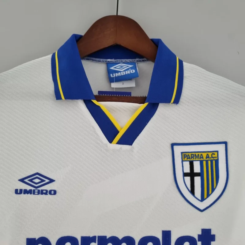 maglia-Parma-93-95-away dettaglio primo piano