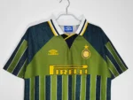 terza-maglia-inter-95-96-umbro-vintage-pirelli Terza maglia Inter 95/96 Umbro Vintage dettaglio sponsor