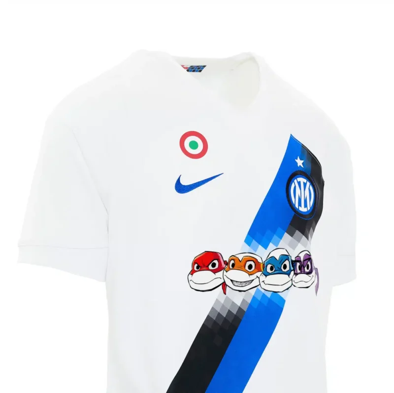 Maglia Inter Tartarughe Ninja Away 2023/24 side