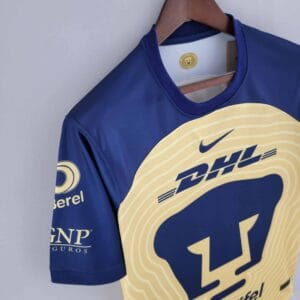 maglia Pumas UNAM home 22-23 dettaglio laterale