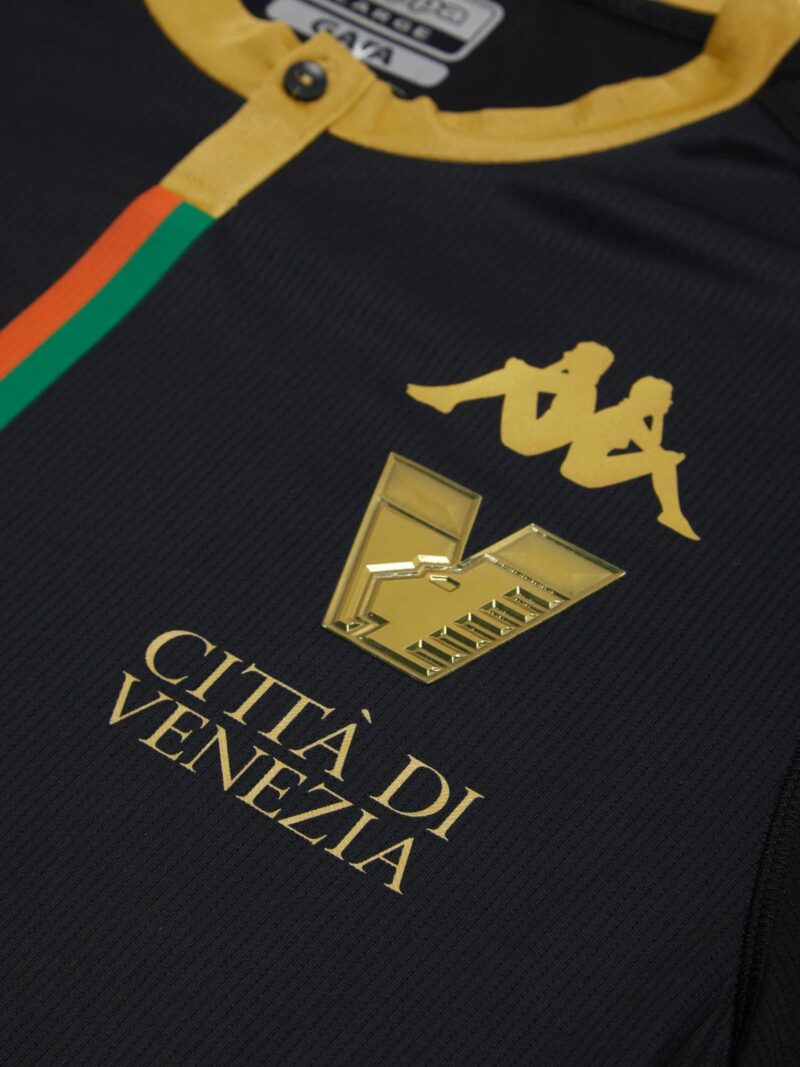 Maglia Venezia 2023-2024 Home dettaglio città di Venezia Kappa