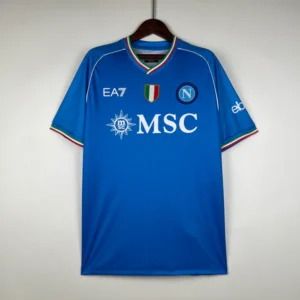 Maglia Napoli 23/24 home Ea7 scudetto dettaglio laterale