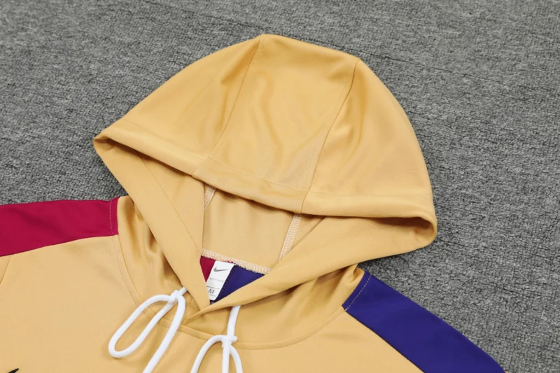 Tuta Barcellona 2024/25 Nike dettaglio cappuccio 2