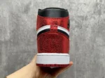 Air Jordan 1 Retro High OG Bred Toe 4
