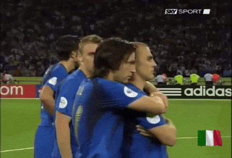 La Formazione dell’Italia al Mondiale 2006: Il Trionfo Azzurro 9 italy pirlo GIF by nss sports
