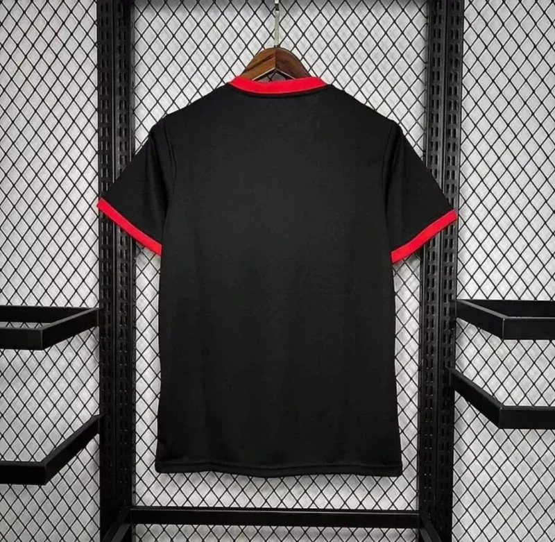 maglia Giappone Goku nera Adidas dettaglio posteriore