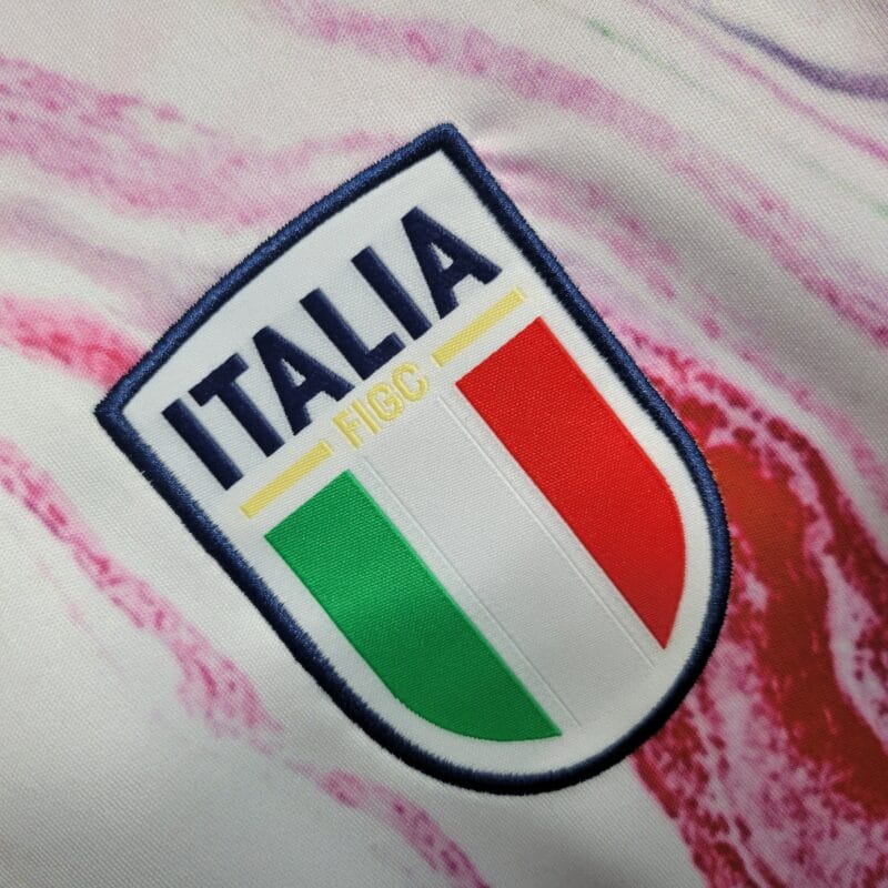 dettaglio logo FIGC della maglia Italia allenamento 2022/23