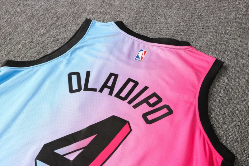maglia Miami Heat Vice City 2020 NBA dettaglio personalizzazione