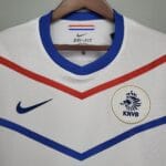 dettaglio petto della maglia Olanda vintage 2010-11 away