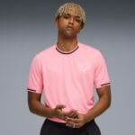 maglia-Palermo-home-2025-2026-model maglia Palermo home 2025/2026 indossata da modello