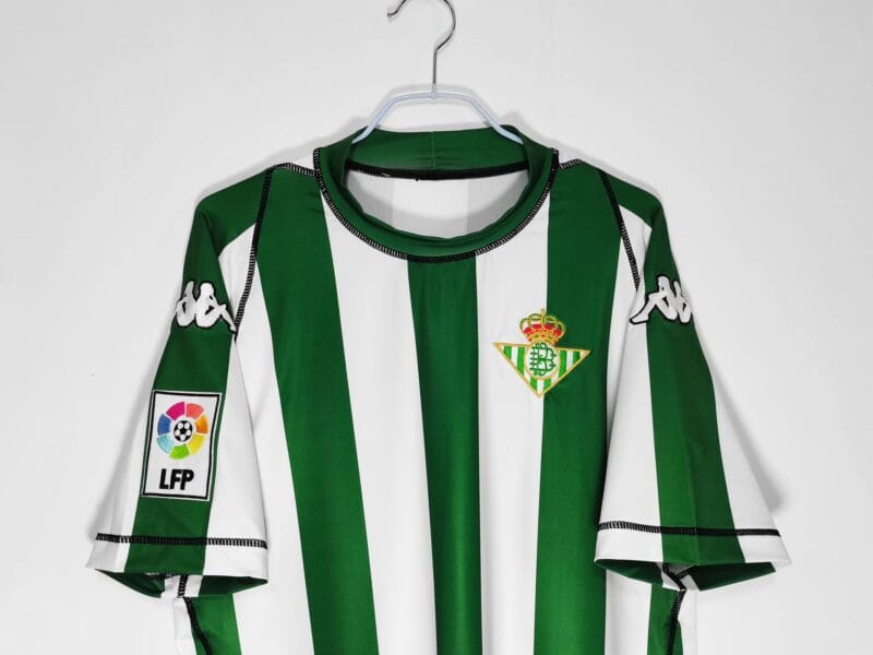 dettaglio colletto maglia Real Betis 2003/04 Home