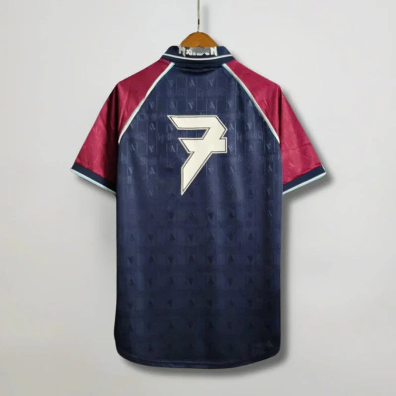 maglia West Ham Iron Maiden Edition 1999/00 Home dettaglio esempio numero