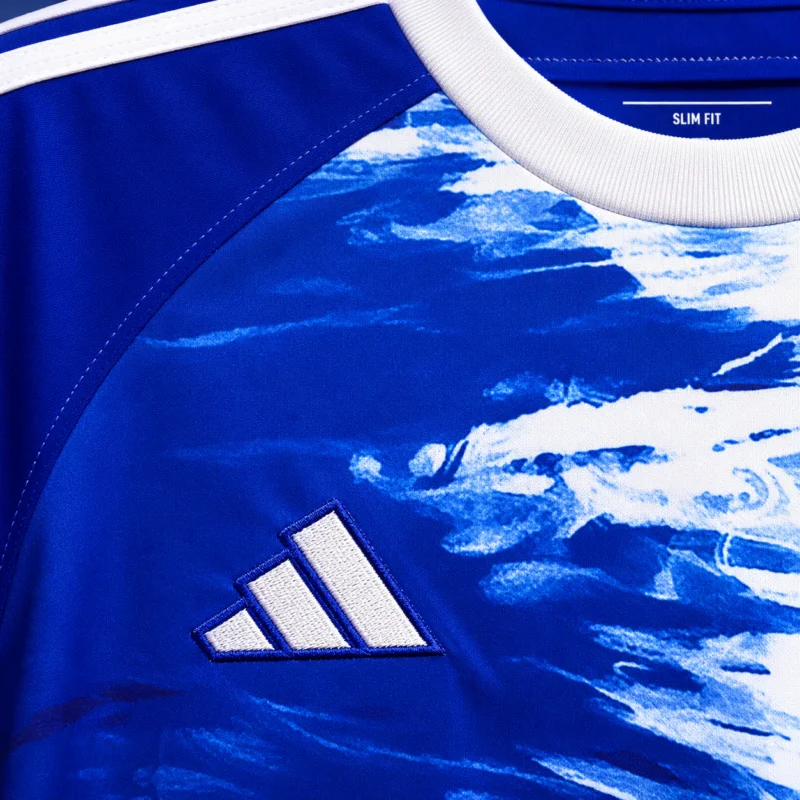 maglia Como 1907 2025/26 Home dettaglio colletto