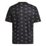 dettaglio posteriore della maglia prematch Juventus 2024/25