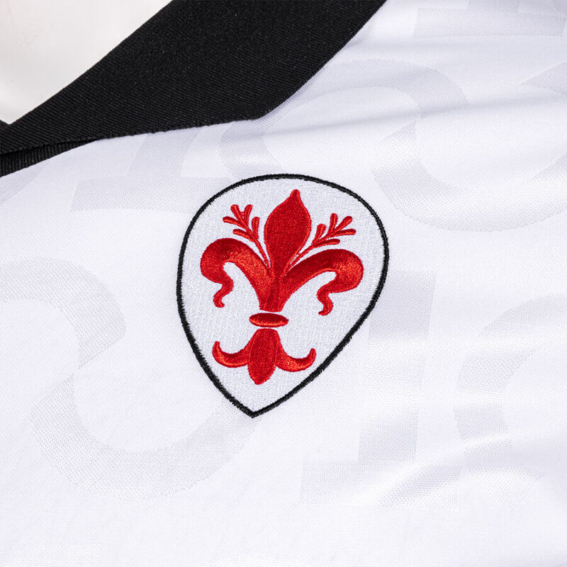 maglia Fiorentina centenario 2026 dettaglio logo Fiorentina