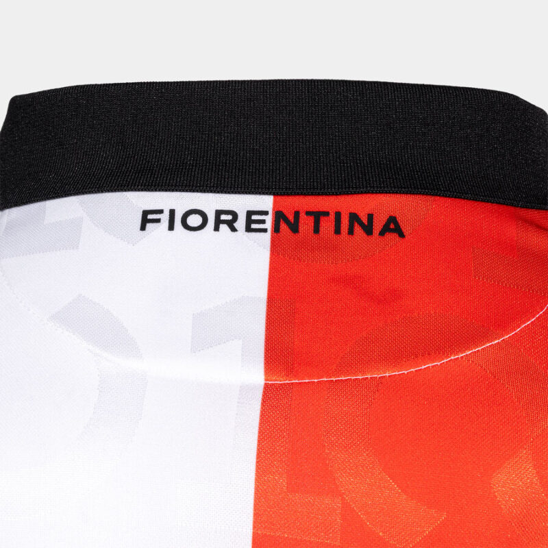maglia Fiorentina centenario 2026 dettaglio scritta Fiorentina