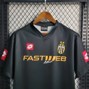 maglia Juventus 2001/02 away nera Lotto dettaglio sponsor Fastweb