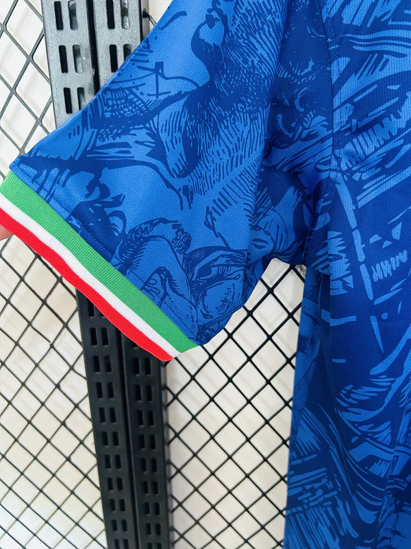maglia Italia rinascimento edizione speciale dettaglio manica