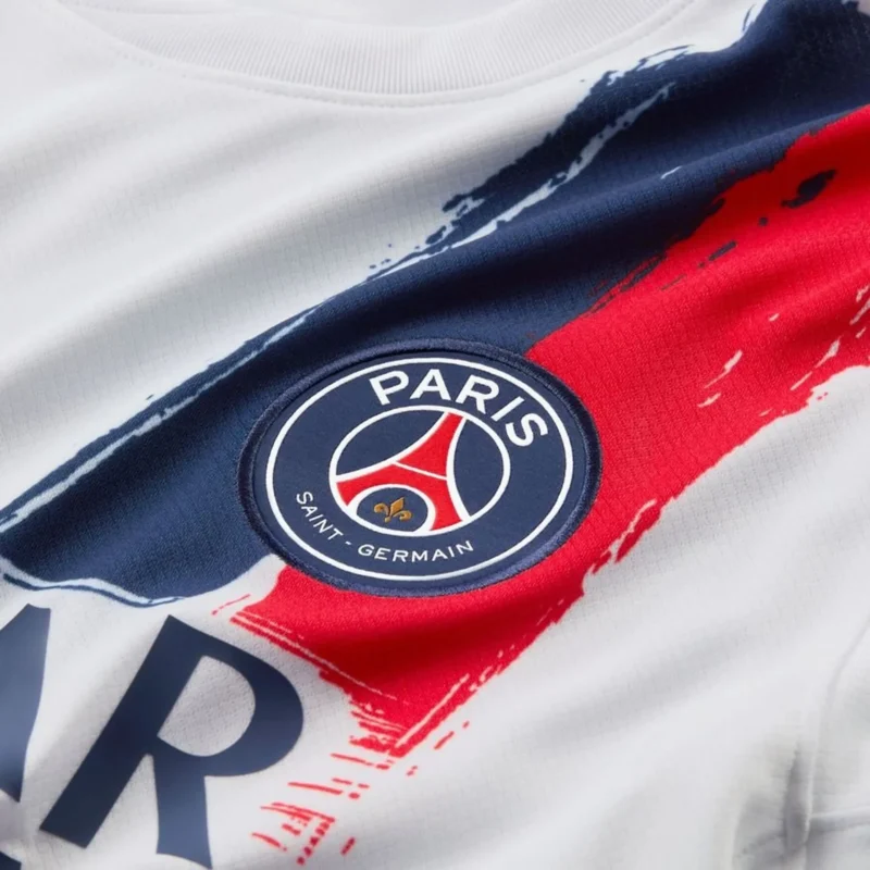 seconda maglia Psg bianca 2024/25 Nike dettaglio logo Paris Saint Germain ravvicinato