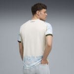 terza maglia Palermo 2025/2026 third indossata da modello dettaglio posteriore