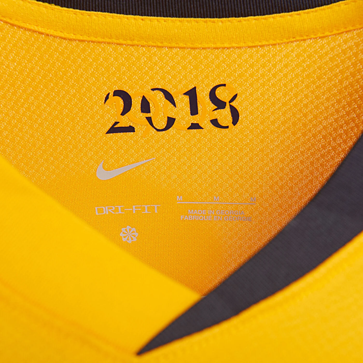 Terza maglia Inter 2024/25 gialla finale UCL - immagine 5